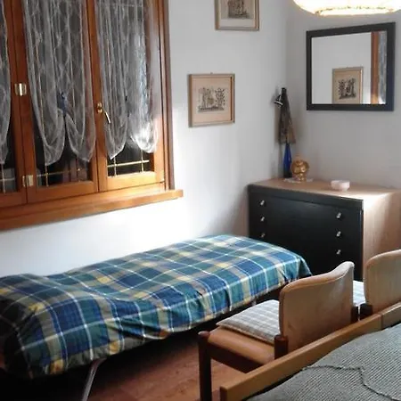 Lägenhet Via Pais 5 *